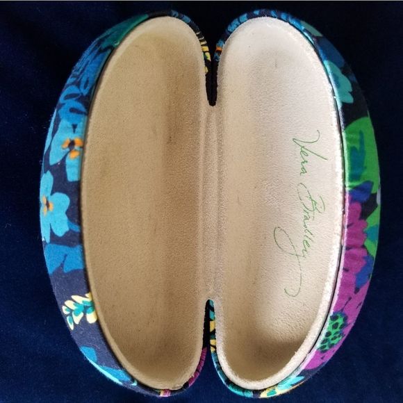 Vera Bradley sunglasses case - Picture 5 of 6